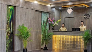 Lobby - Airavatha Residency (Bengaluru)