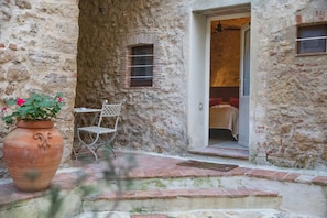 Economy dubbelrum eller tvÄbÀddsrum (Camera Villa Dini) | Terrass/Patio