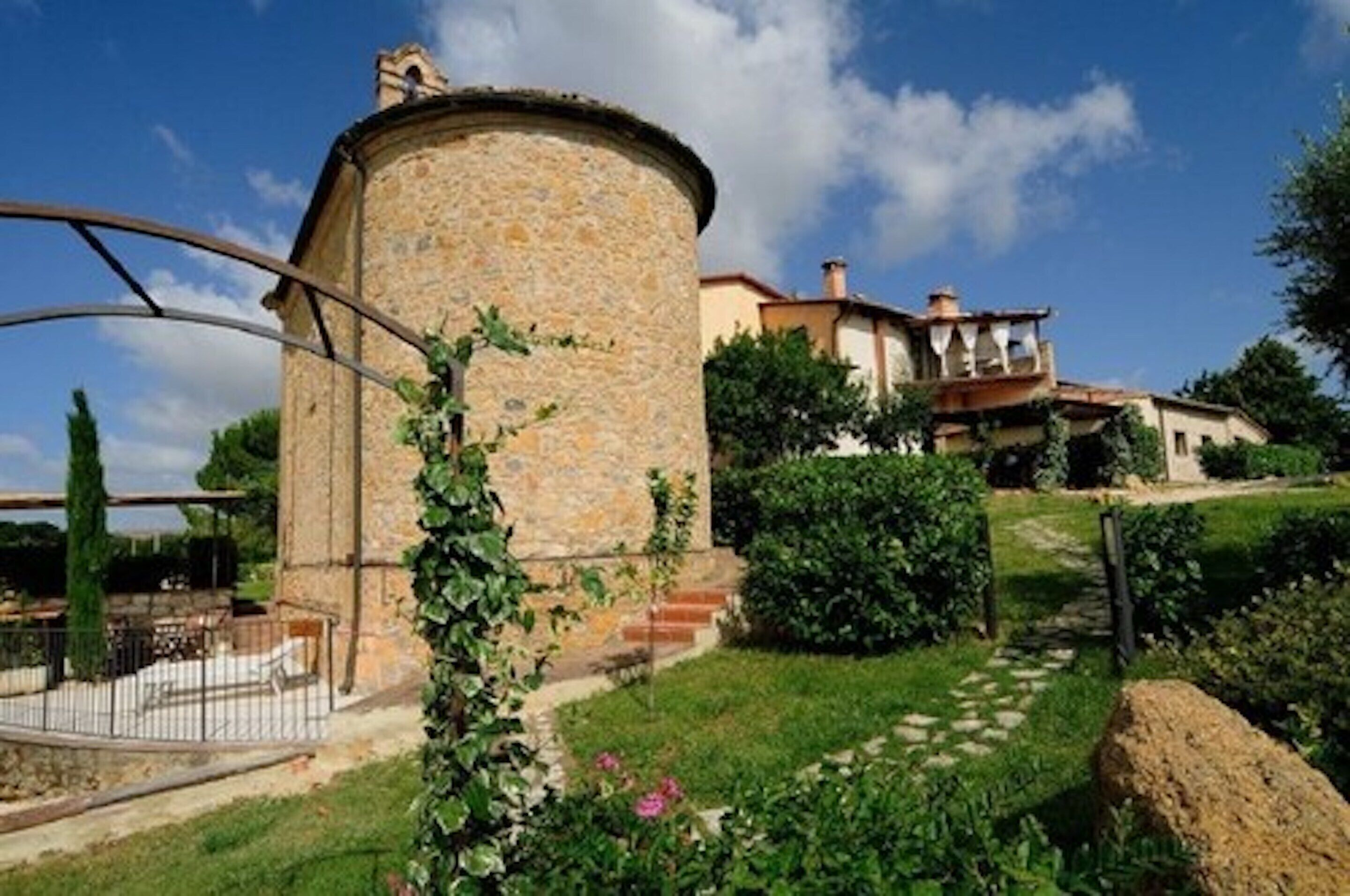 Photo - Tenuta Decimo - Il Borgo Di Mariano