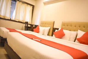 Superior Triple Bed Room | Minibar, individually decorated, individually furnished, desk