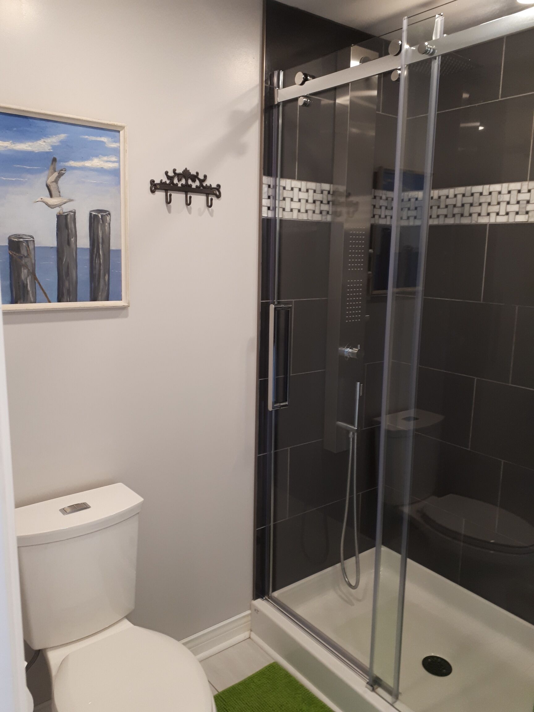 Shower kamar mandi