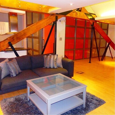 Luxurious City Centre Penthouse