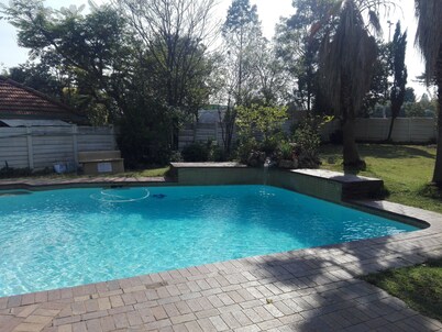 Fourways Backpackers Lodge