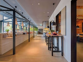 Päivittäinen buffetaamiainen maksusta