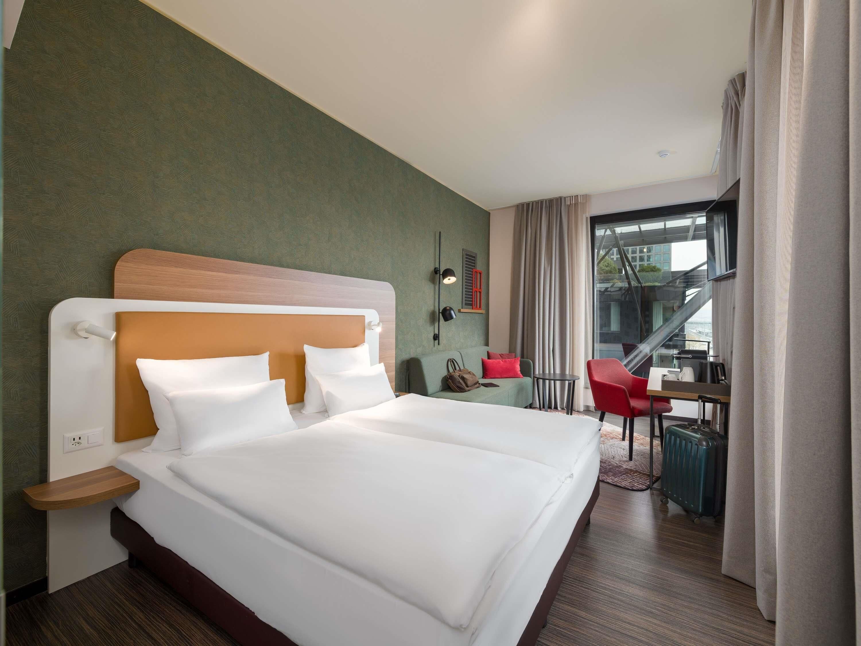 Privilege, Chambre, 1 lit double | Bureau, espace de travail pour ordinateur portable, rideaux occultants