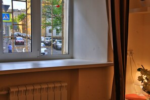Comfort Triple Room, 1 King Bed with Sofa bed, Ground Floor | Premium bedding, in-room safe, individually decorated