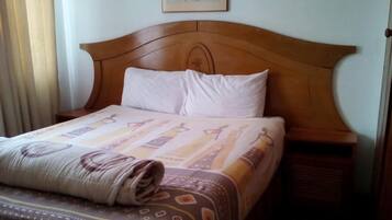 In-room safe, free WiFi, bed sheets, wheelchair access