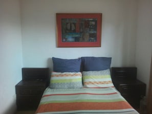 Double Room, Private Bathroom | Desk, free WiFi, bed sheets, wheelchair access - Fourways Youth Hostel (Sandton)