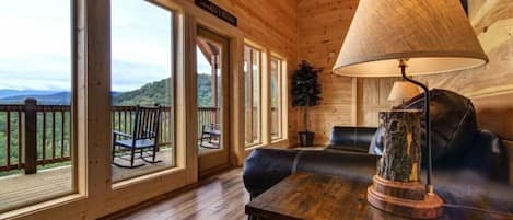 Mökki, useita makuuhuoneita | Näkymä majoituspaikasta