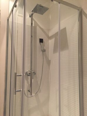 Ducha, secador de pelo