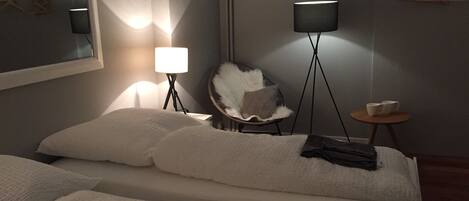 Habitación (Helisinki ) | Decoración personalizada y muebles diferentes