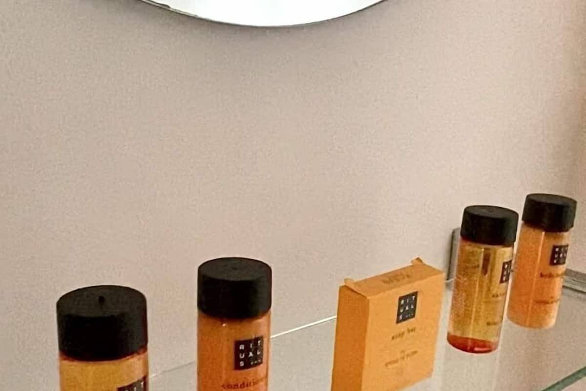 Doppelzimmer, mit Bad | Badezimmer