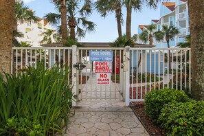 Exterior - Seascape 1214 Studio Bedroom Condo by RedAwning (Galveston)