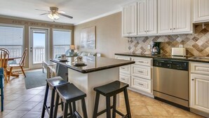 Kondominium, 2 kamar tidur | Dapur pribadi