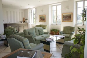 Lobby sitting area