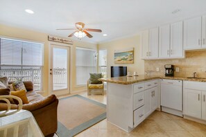 Condo, 1 Bedroom | Private kitchen | Fridge, microwave, oven, dishwasher - Seascape 1104 1 Bedroom Condo by RedAwning (Galveston)