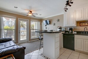 Condo, 1 Bedroom | Private kitchen | Fridge, microwave, oven, dishwasher - Seascape 2105 1 Bedroom Condo by RedAwning (Galveston)