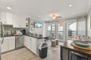 Studio | Interior