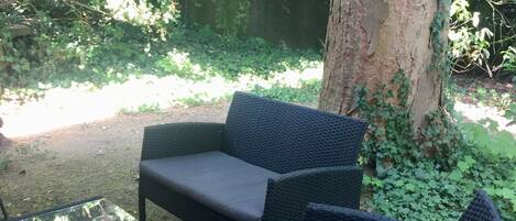 Bureau, Wi-Fi gratuit, draps fournis