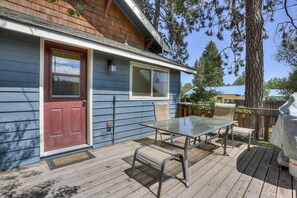 Cottage, 3 Bedrooms | Balcony - Pet-friendly Albany Cottage With BBQ on the Deck by Redawning (Bend)