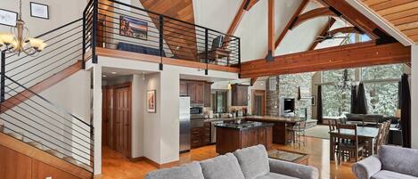 House, 4 Bedrooms | Living area | TV