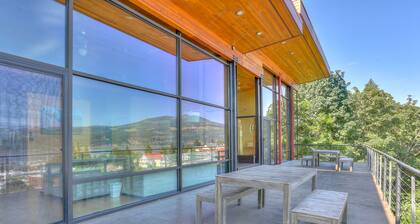 Alizes Modern Home with Views of the Columbia River Gorge by RedAwning