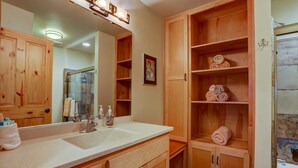 Apartemen, 1 kamar tidur | Kamar mandi
