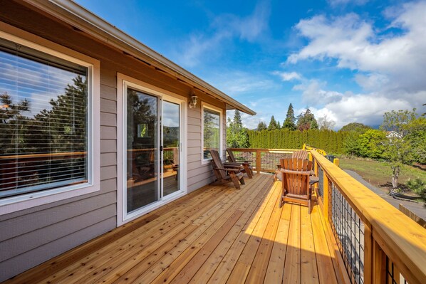 House, 2 Bedrooms | Property grounds - River Ranch 2 Bedroom Home by RedAwning (Hood River)