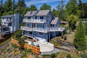 House, 3 Bedrooms | Exterior