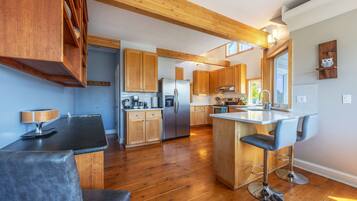 Rumah, 3 kamar tidur | Dapur pribadi | Lemari es, oven, mesin pembuat kopi/teh, dan pemanggang roti