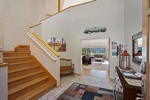 Talo, 5 makuuhuonetta | Sisätilat