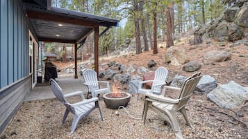House, 5 Bedrooms | Terrace/patio