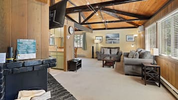 House, 2 Bedrooms | Interior