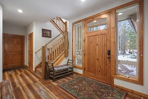 House, 5 Bedrooms | Interior - 11 Vine Maple 5 Bedroom Home by RedAwning (Bend)