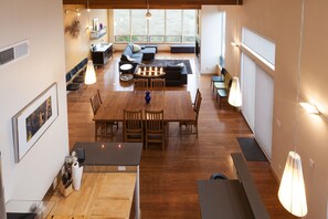 Casa, 4 habitaciones | Restaurantes