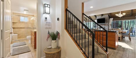 House, 4 Bedrooms | Interior