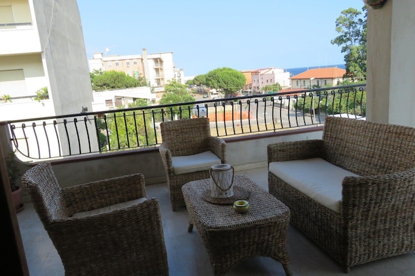 Televisión de pantalla plana