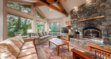 3 Mulligan Home features Hot Tub on Private Deck and Wood-Burning Fireplace by RedAwning