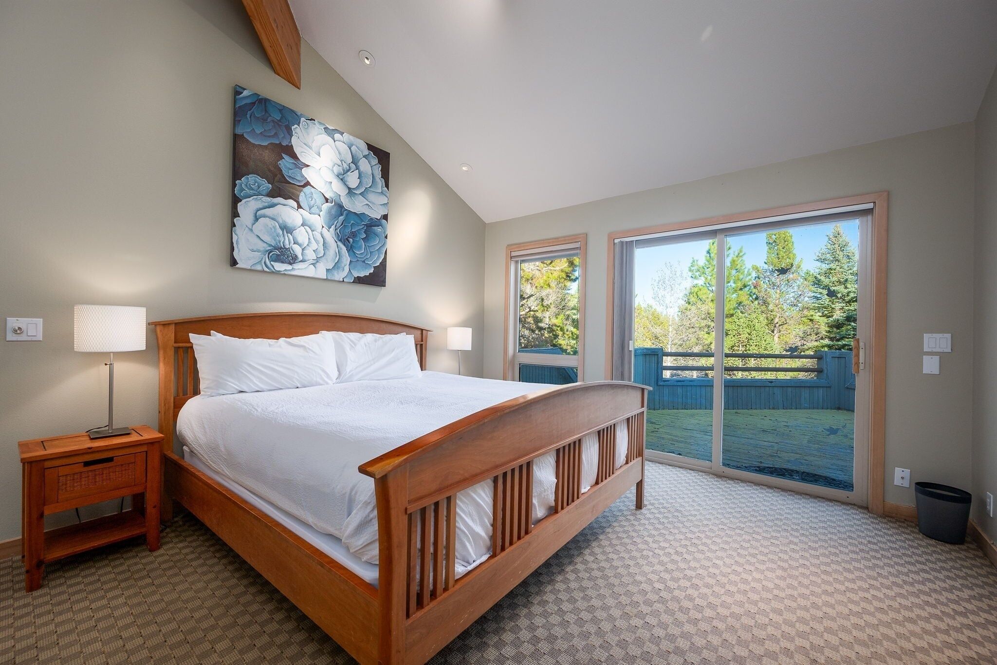 منزل - ٤ غرف نوم | 4 عدّة غرف نوم ومكواة/لوح كي وسرير سفر وواي فاي مجانًا