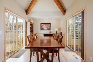 House, 4 Bedrooms | Dining - 3 Mulligan Home features Hot Tub on Private Deck and Wood-Burning Fireplace by RedAwning (Bend)