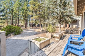 House, 2 Bedrooms | Terrace/patio