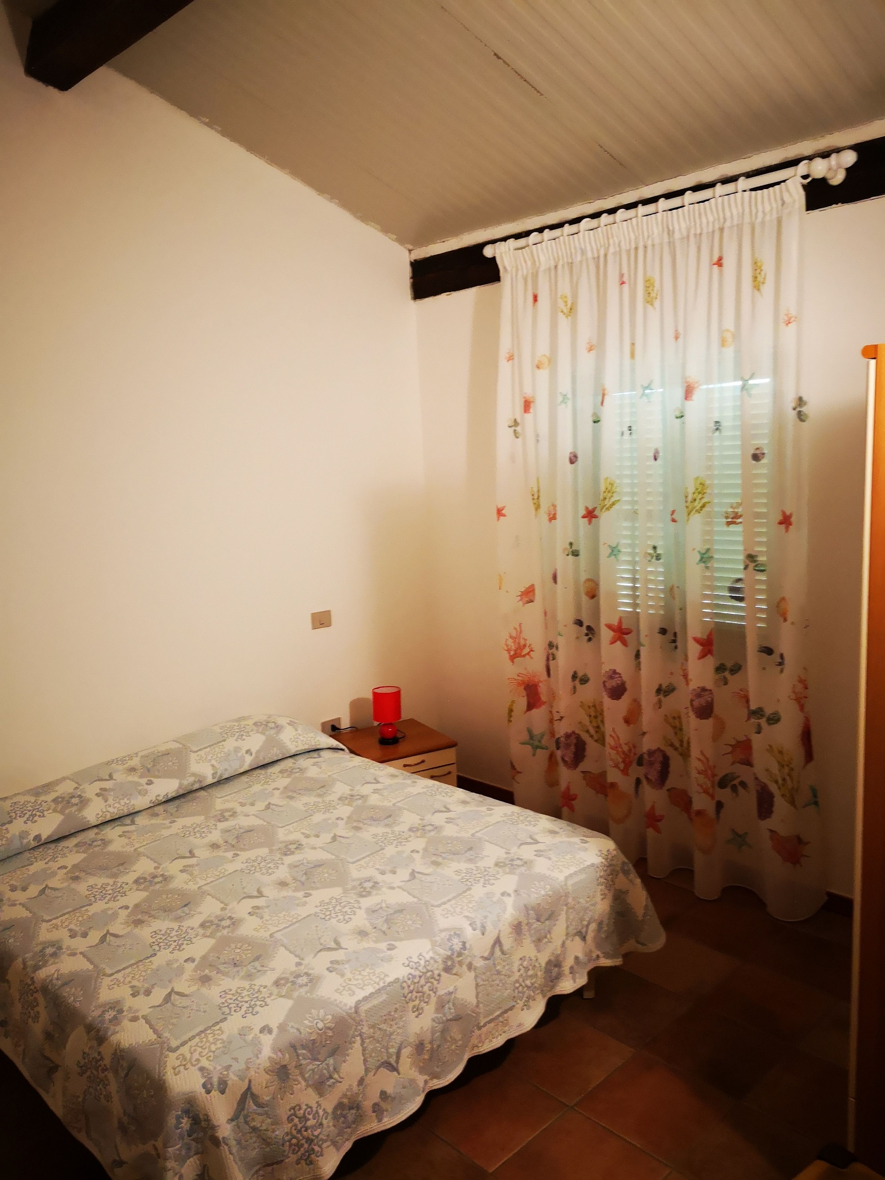 Leilighet, 2 soverom, kjæledyr tillatt, hageutsikt | Sengetøy