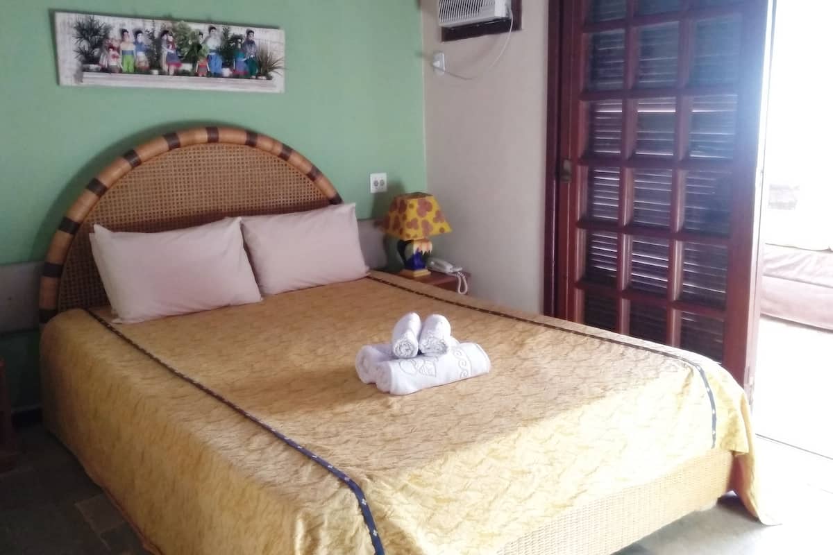 Superior Twin Room | Minibar, desk, blackout drapes, free WiFi