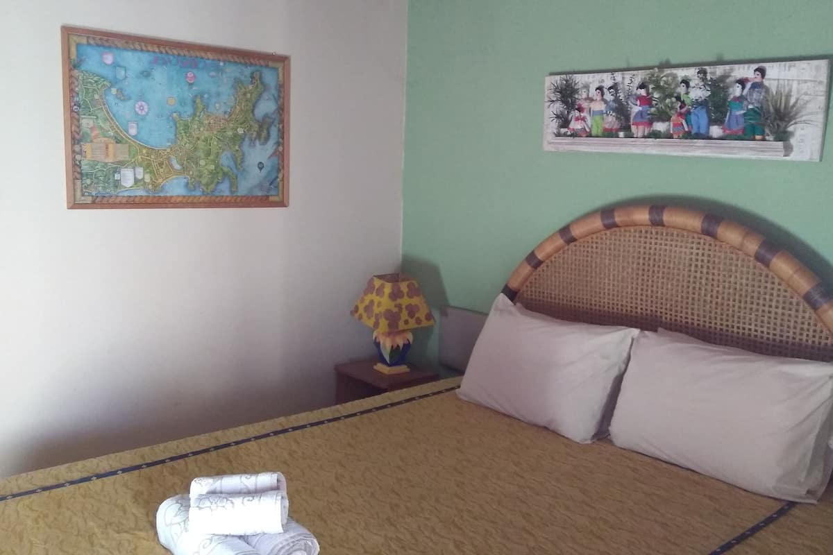 Superior Twin Room | Minibar, desk, blackout drapes, free WiFi