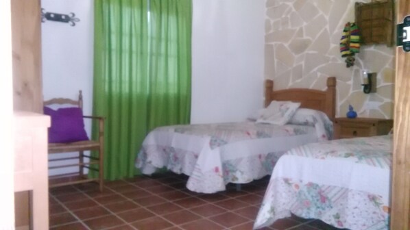 House, 2 Bedrooms | 2 bedrooms, in-room safe, individually decorated, individually furnished