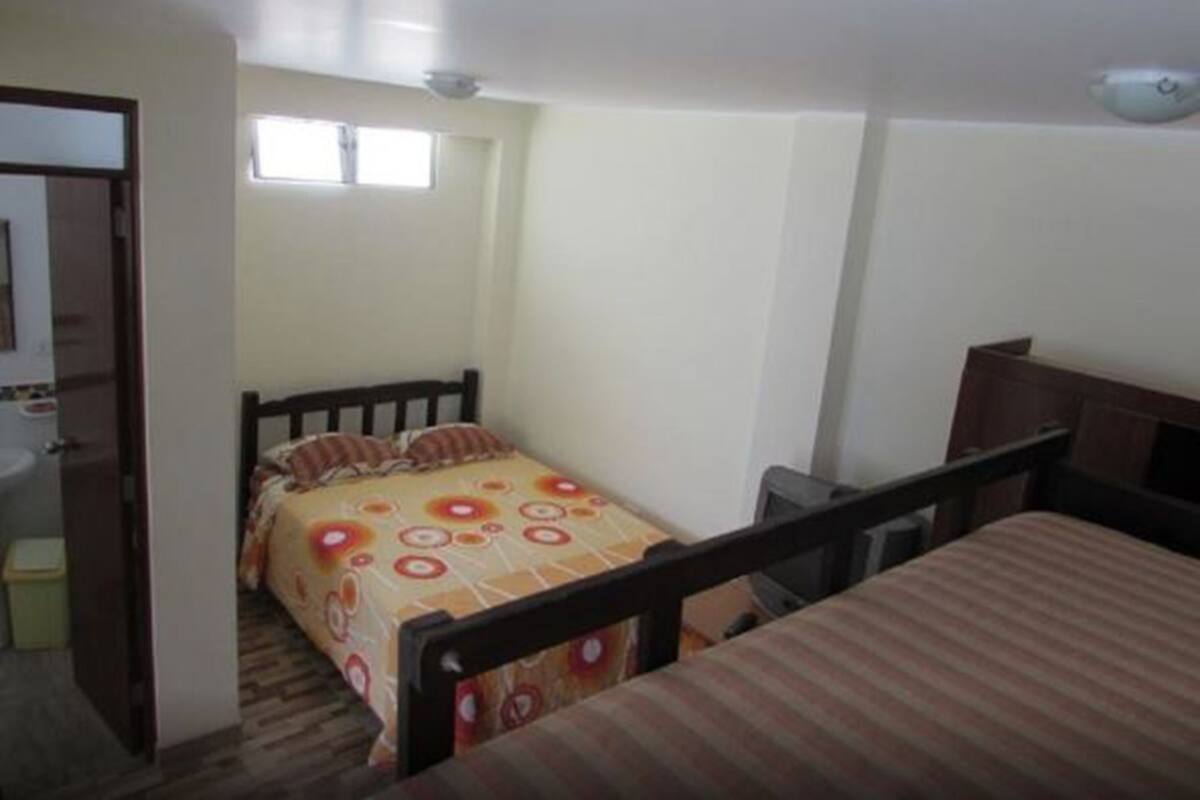 Chambre Quadruple, salle de bains privée | Wi-Fi gratuit, draps fournis