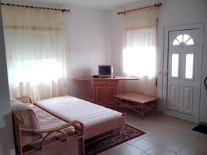1 bedroom, iron/ironing board, free WiFi, bed sheets - Deluxe Apartment with 1 Bedroom L - 1 Br apts (Albufeira)