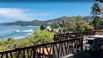 Ocean View Royal Penthouse | ๊ฐ์ค์์ ๋ณด์ด๋ ์ ๋ง