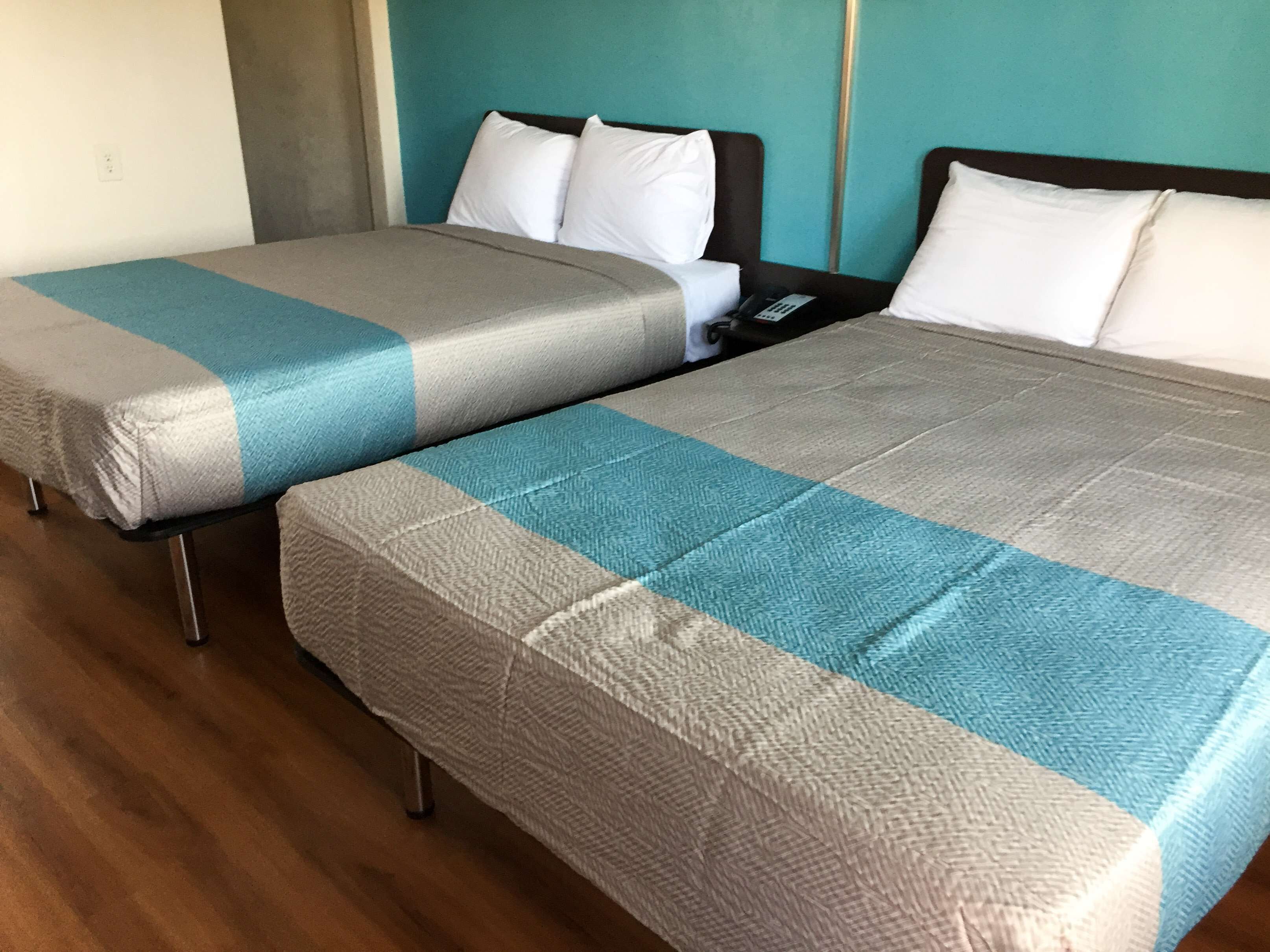 Wi-fi (inkludert) og sengetøy