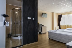 Chambre Triple Confort, vue ville
